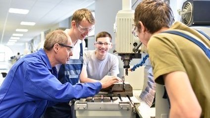 Emploi et Ausbildung : se former, se qualifier et s'insérer en Allemagne